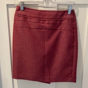 The Limited pencil skirt, size 0 women’s, dark pink color